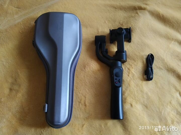 Электронный стабилизатор для смартфона