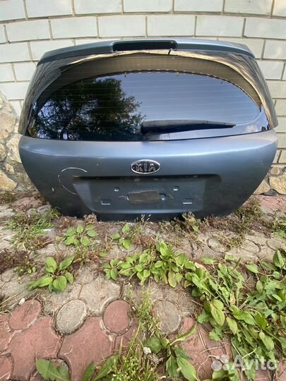 Дверь багажника со стеклом на Kia ceed 1 ed