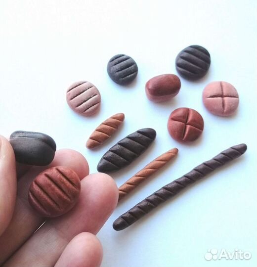 Миниатюрный хлеб и другие миниатюры