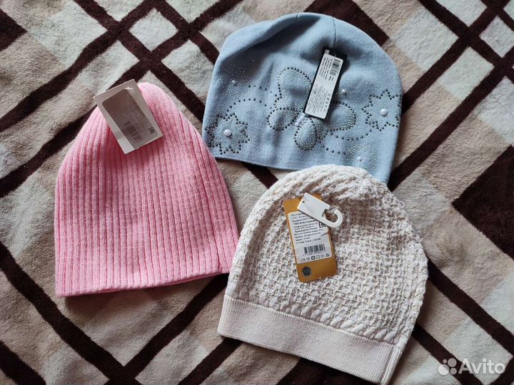 Шапки весна-осень женские новые