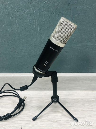 Студийный микрофон m-audio vocal studio. S
