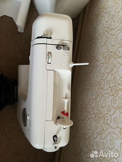 Швейная машинка janome бу