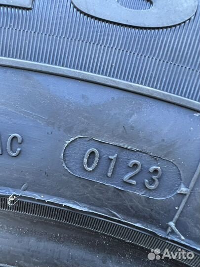 Massimo Aquila A1 215/70 R16 100H