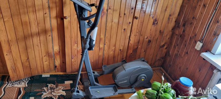 Эллиптический тренажер torneo