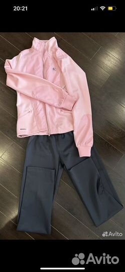 Спортивный костюм женский