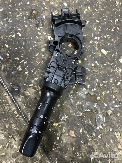 Переключатель поворотников Hyundai Solaris