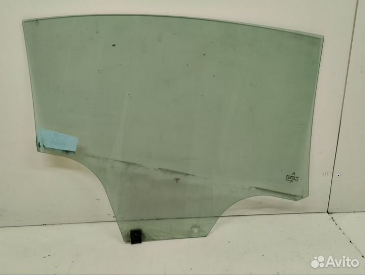 Стекло двери задней левой Citroen C5 2008-2016