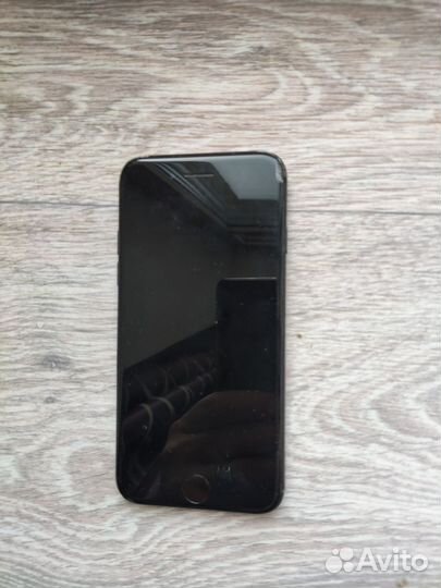 iPhone 7, 32 ГБ