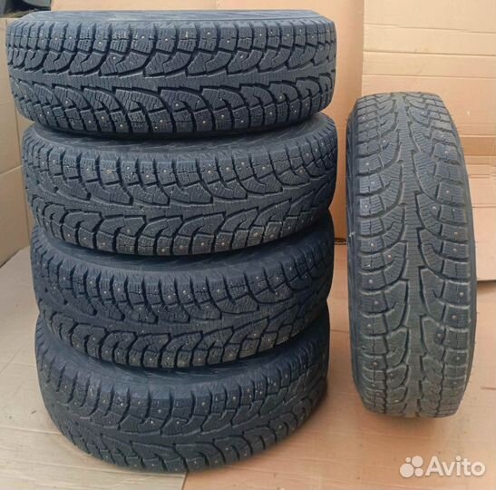 Комплект шипованных колес Hankook I Pike 205/70R15