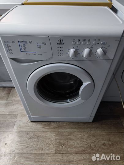Стиральная машина Indesit