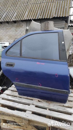 Дверь задняя левая Peugeot 406 дефект