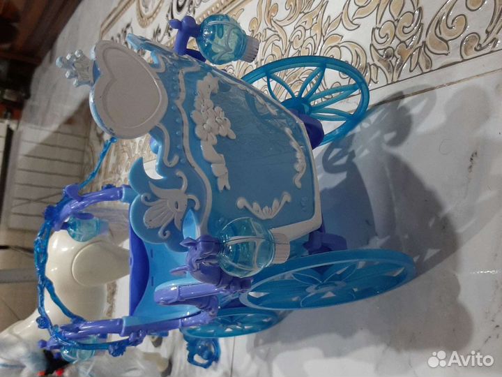 Лошадь игрушка