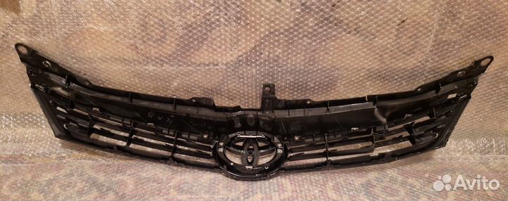 Решётка радиатора Camry v55