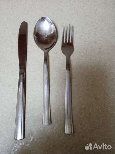 Набор столовых приборов