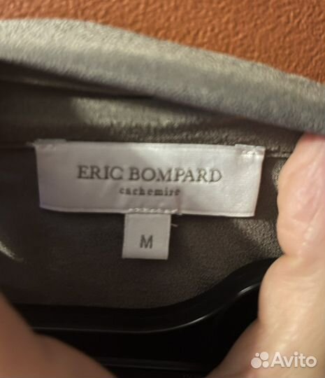 Шелковая блузка в пижамном стиле eric bompard