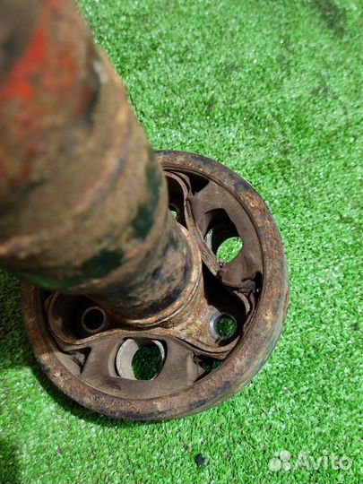 Карданный вал Mercedes w124/201