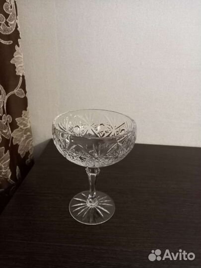 Ваза для конфет на изящной ножке хрусталь СССР