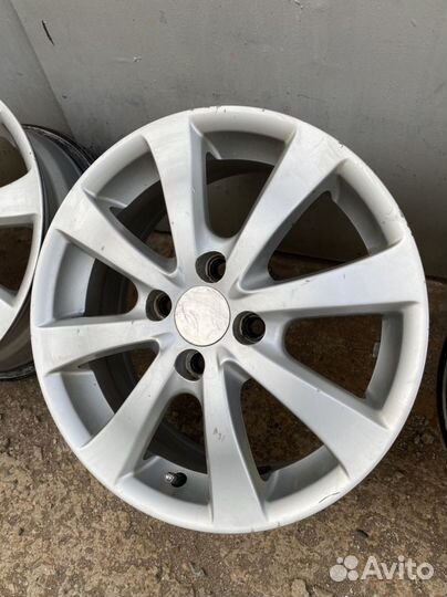 Литые диски R15 4x100 (dia 60.1)