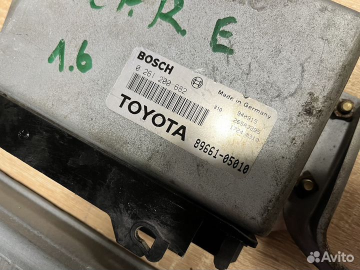 Блок управления двигателем Toyota Carina E 1.6