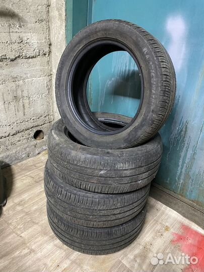 Michelin Agilis 4.25/9.5 R16 27L