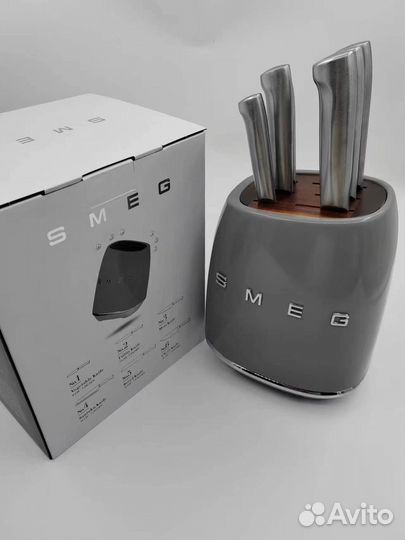 Кухонные ножи Smeg набор с подставкой