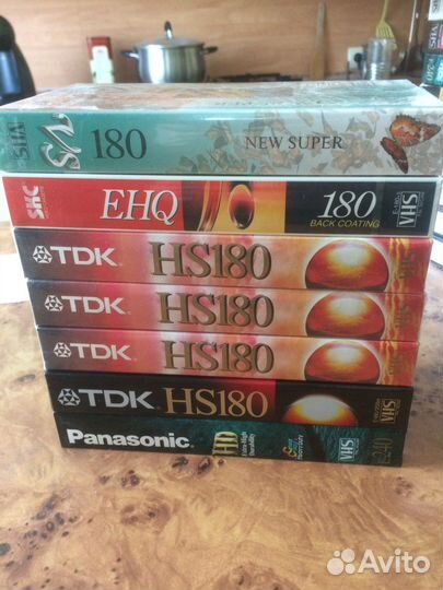 Видеокассеты в ассортименте