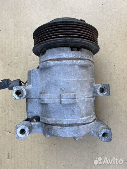 Компрессор кондиционера Hyundai Solaris