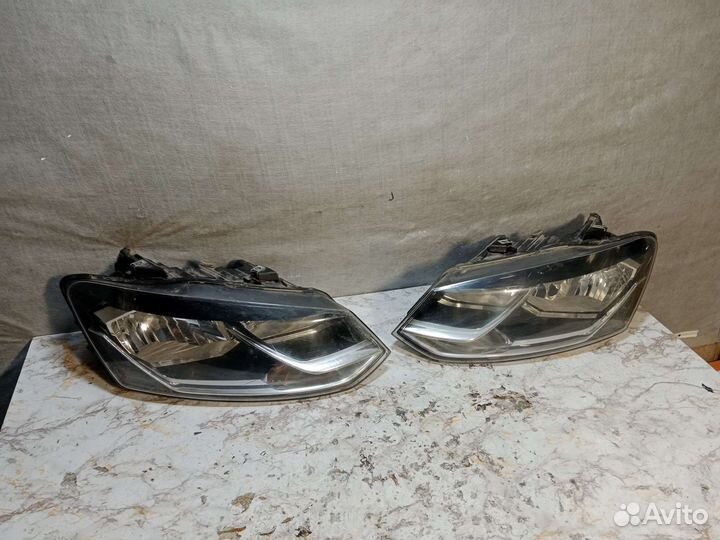 Фара правая Фольксваген поло 5 2015-2020