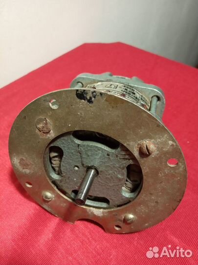 Ретро Электродвигатель кд-3,5А СССР