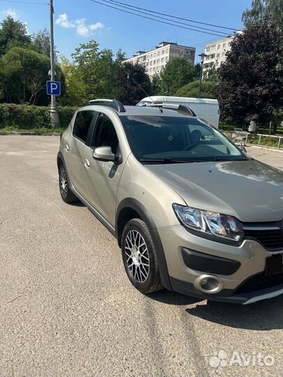 Renault Sandero Stepway 1.6 AT, 2017, 90 000 км