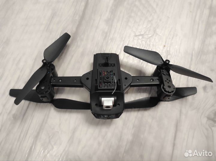 Квадрокоптер swift 1