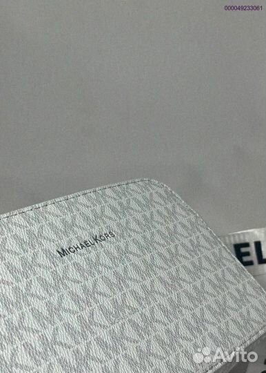 Уникальная сумка через плечо от Michael Kors