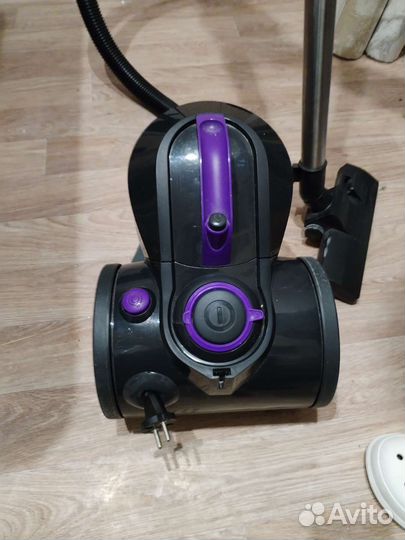 Пылесос Scarlett