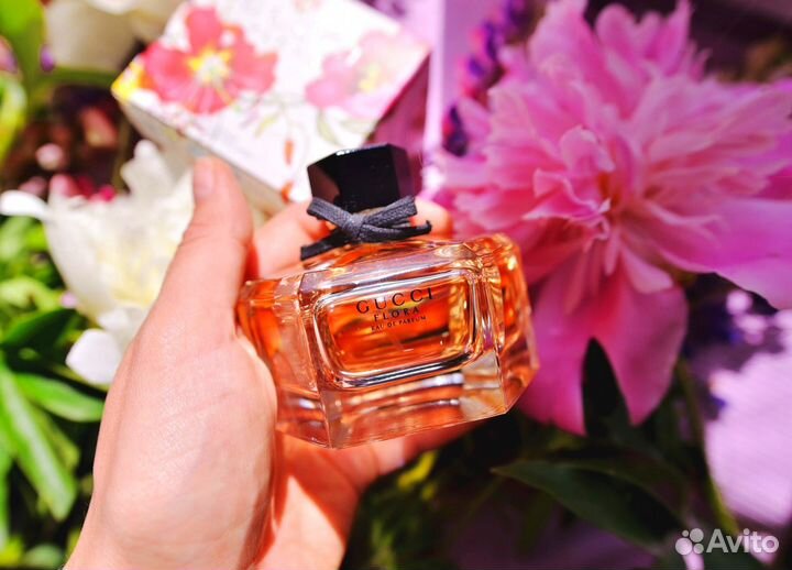 Gucci Flora Eau De Parfum Отливант