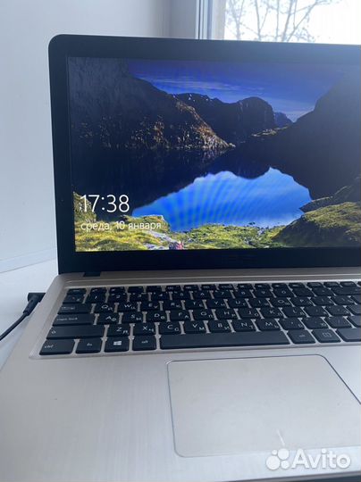 Ноутбук asus