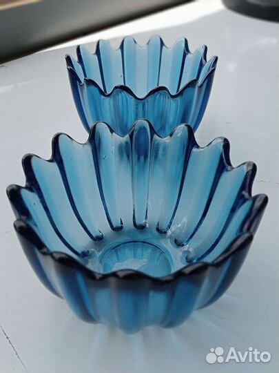 Вазочки синее стекло