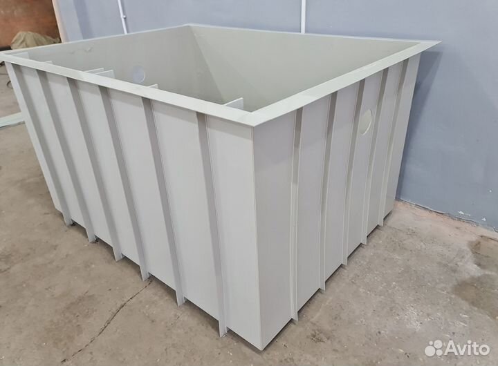 Бочка пропиленовая на 2000литров