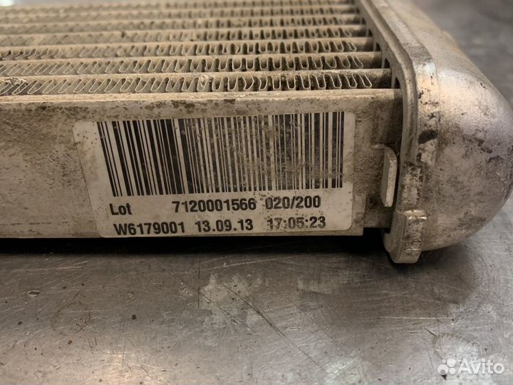 Радиатор охлаждения масла кпп BMW M5F10