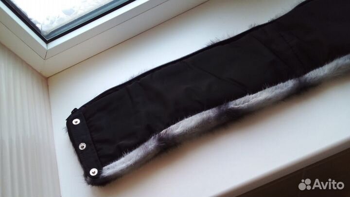 Бесплатно Воротники меховые 2 шт