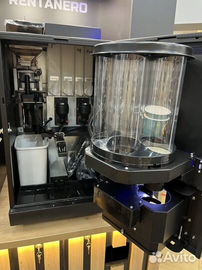 Кофемашина с автовыдачей стаканов Jеtinnо JL28V