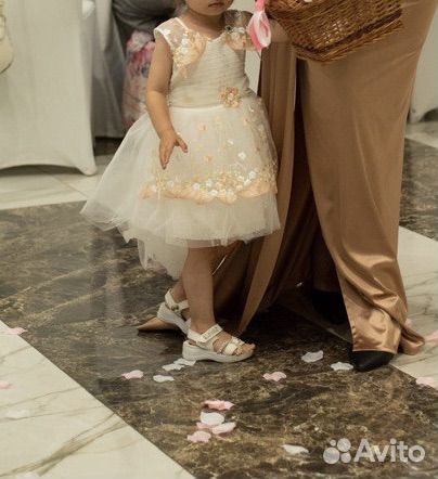 Платье для девочки 92