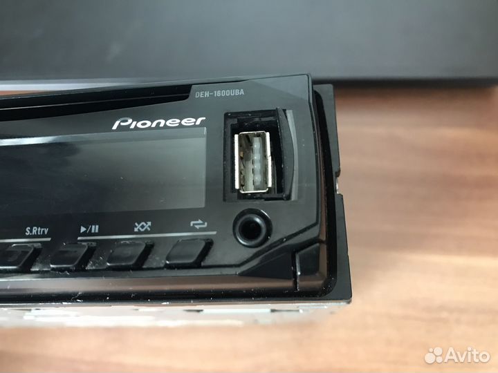 Магнитола Pioneer deh-1600UBA