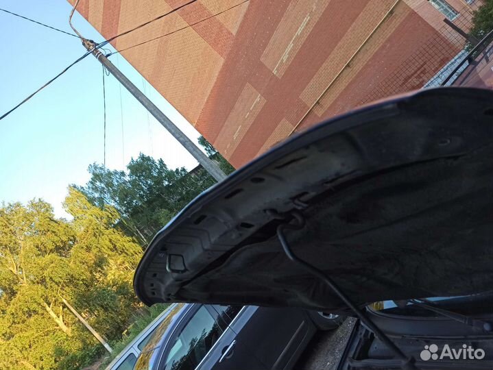 Капот Passat b4