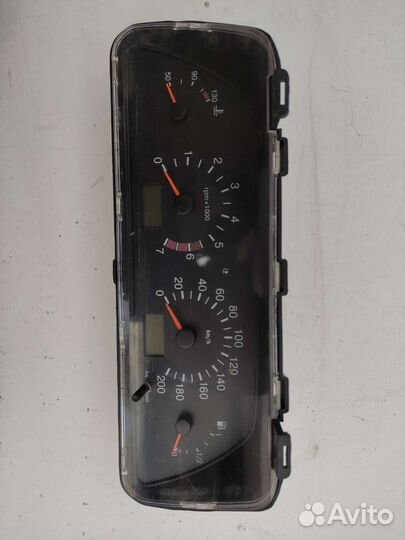 Приборная панель ваз 2114