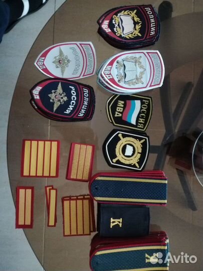 Погоны, шевроны, галстуки и знаки различия мвд