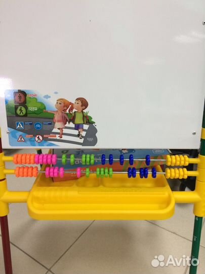 Мольберт Nika Kids растущий со счетами