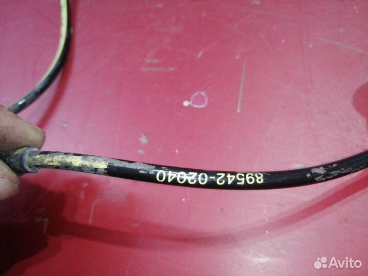 Датчик ABS передний правый Toyota Avensis T250