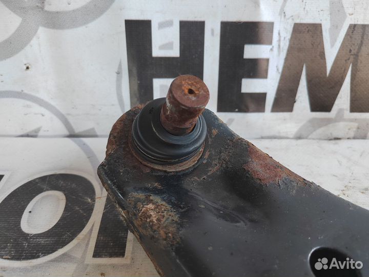 Рычаг передний нижний левый Hyundai Santa Fe 2