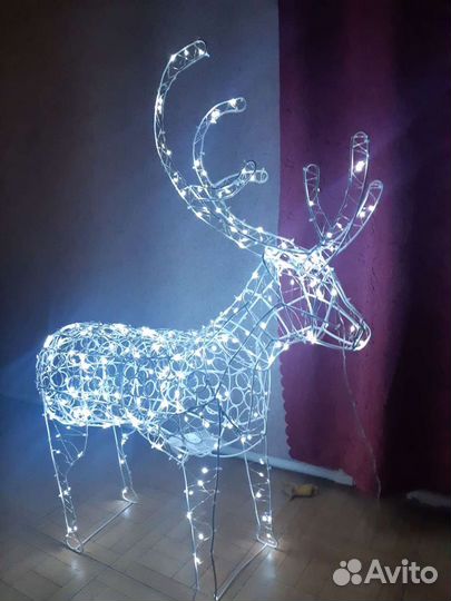 Светодиодный уличный олень