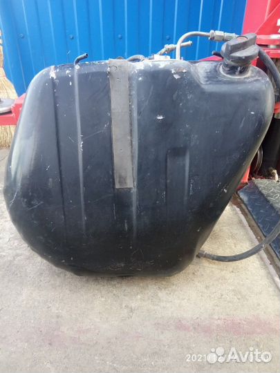 Топливный бак